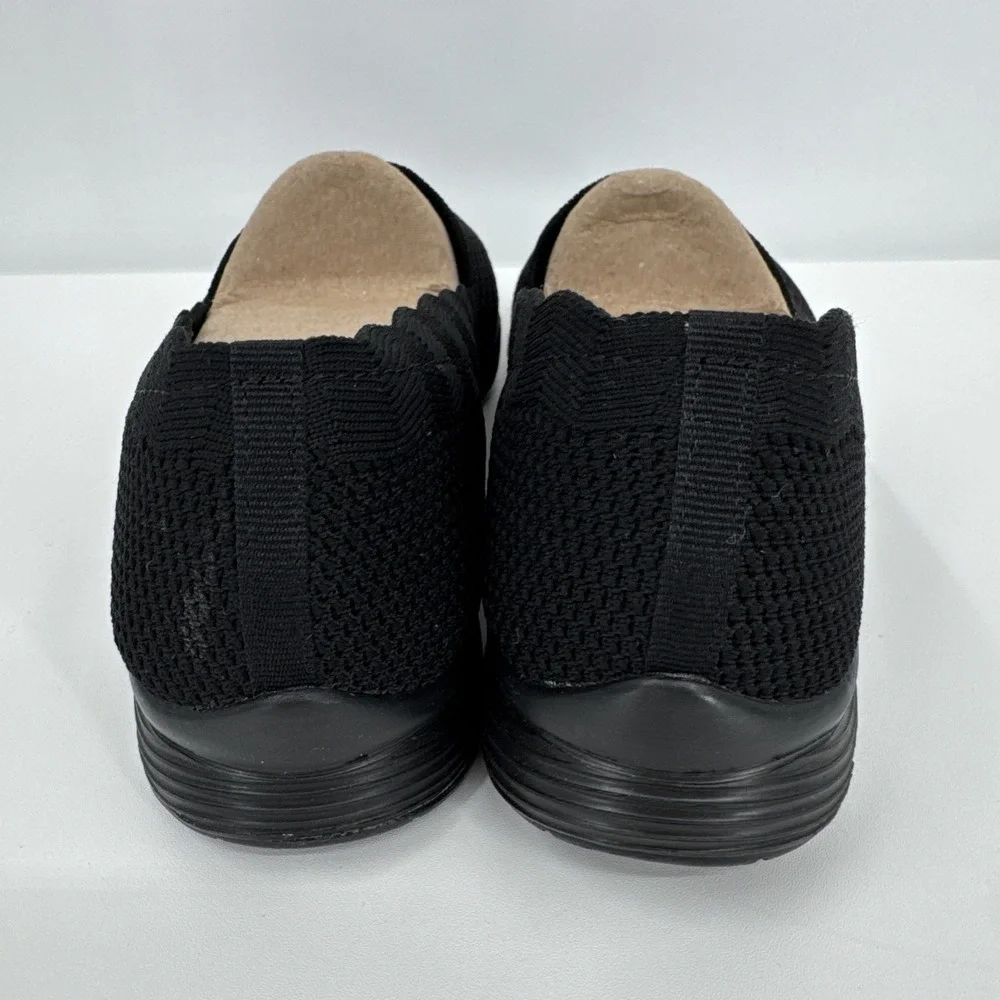 Skechers Women's Seager Stat Slip On Walking Sneaker Shoes Black Sz 8 W Comfort